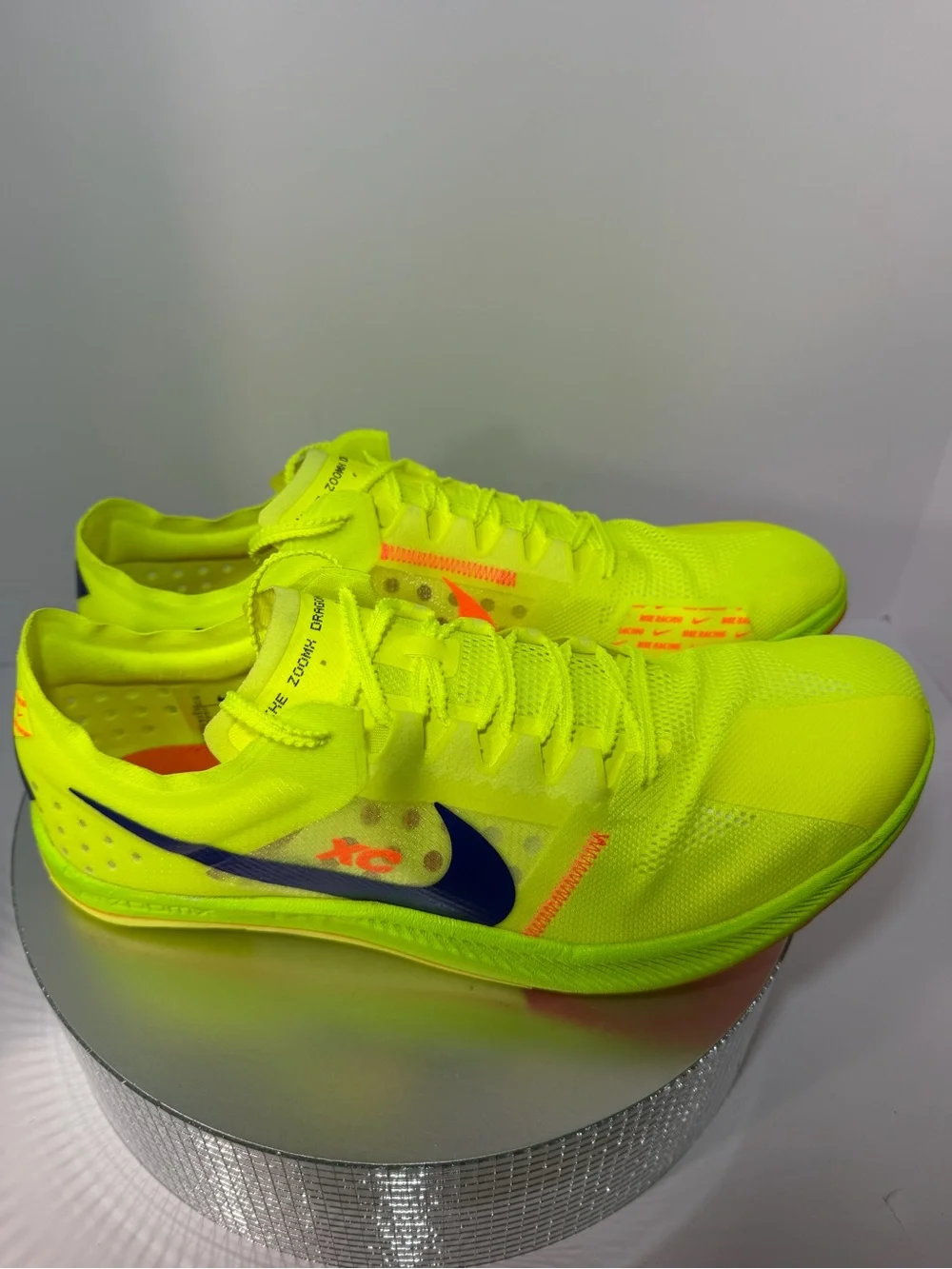 Nike Men’s Neon Yellow Zoom Racing Shoes size 12 new W